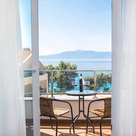 Antonija 4* Drvenik (Split-Dalmatia)