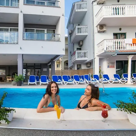 Antonija 4* Drvenik (Split-Dalmatia)